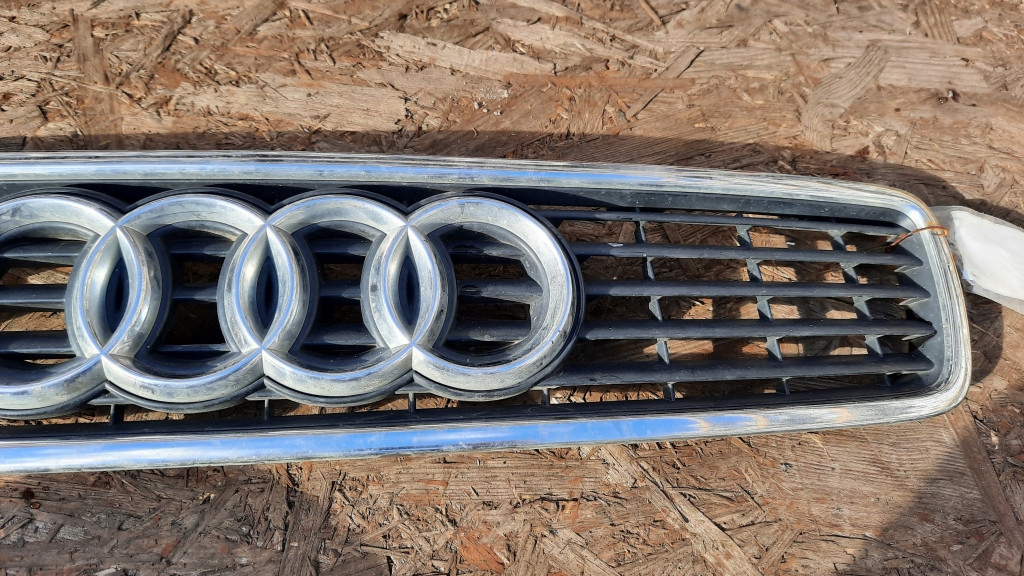 GRIL AUDI A4 B5 96R 8D0853651J Product image