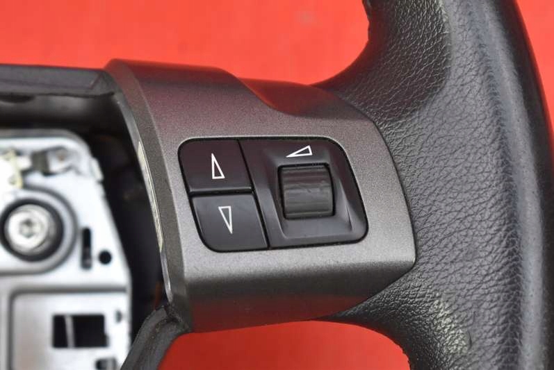 VOLAN PIELE 13208853 OPEL VECTRA C LIFT 07R Product image