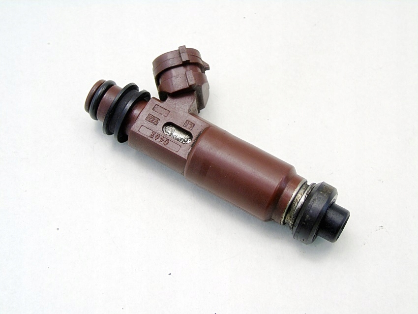 INJECTOR DE CARBURANT 3990 1.5 16V SUZUKI SX4 IGNIS LIANA SWIFT JUSTY M15A Product image