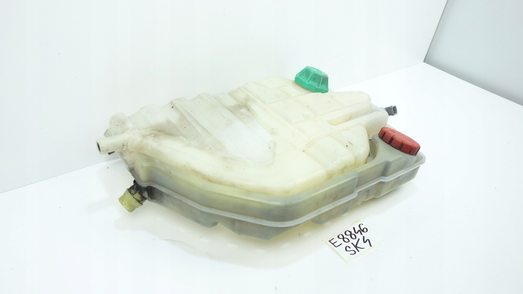 Mercedes Atego 2004- A9705000449 Rezervor de expansiune a lichidului de răcire Product image