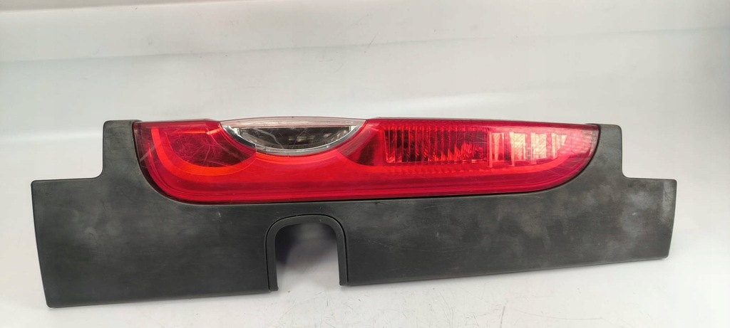 LAMPĂ SPATE DREAPTA 93857722 RENAULT TRAFIC II LIFT Product image