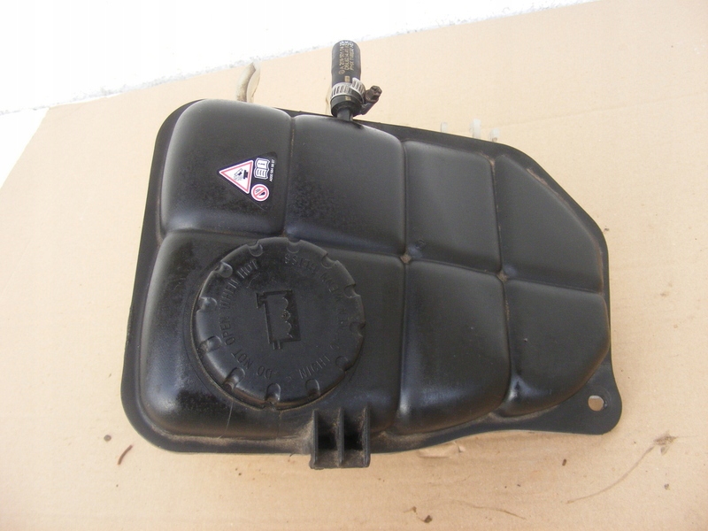 REZERVOR DE RĂCIRE ​​MERCEDES W220 2205000049 Product image