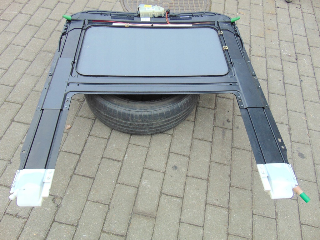 TRAPA SOLAR AUDI A6 C5 EUROPA Product image