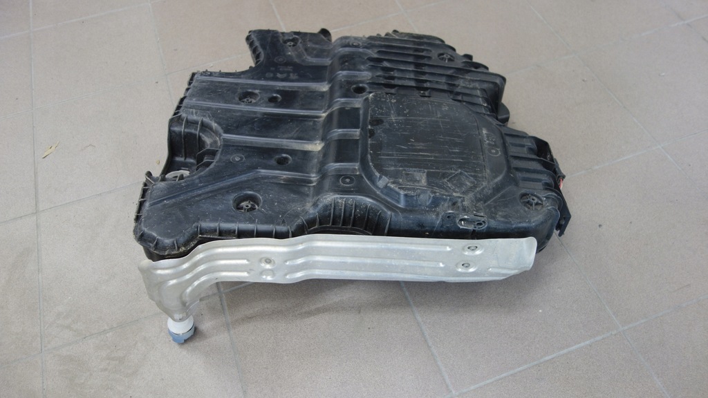 PEUGEOT 3008 LIFT C4 II ADBLUE AD ALBASTRU REZERVOR Product image