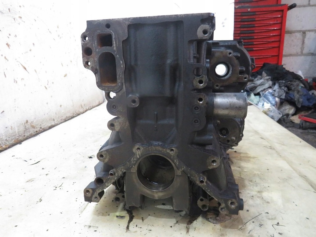 BLOC MOTOR INFERIOR MERCEDES 2.2 CDI 651.924 Product image