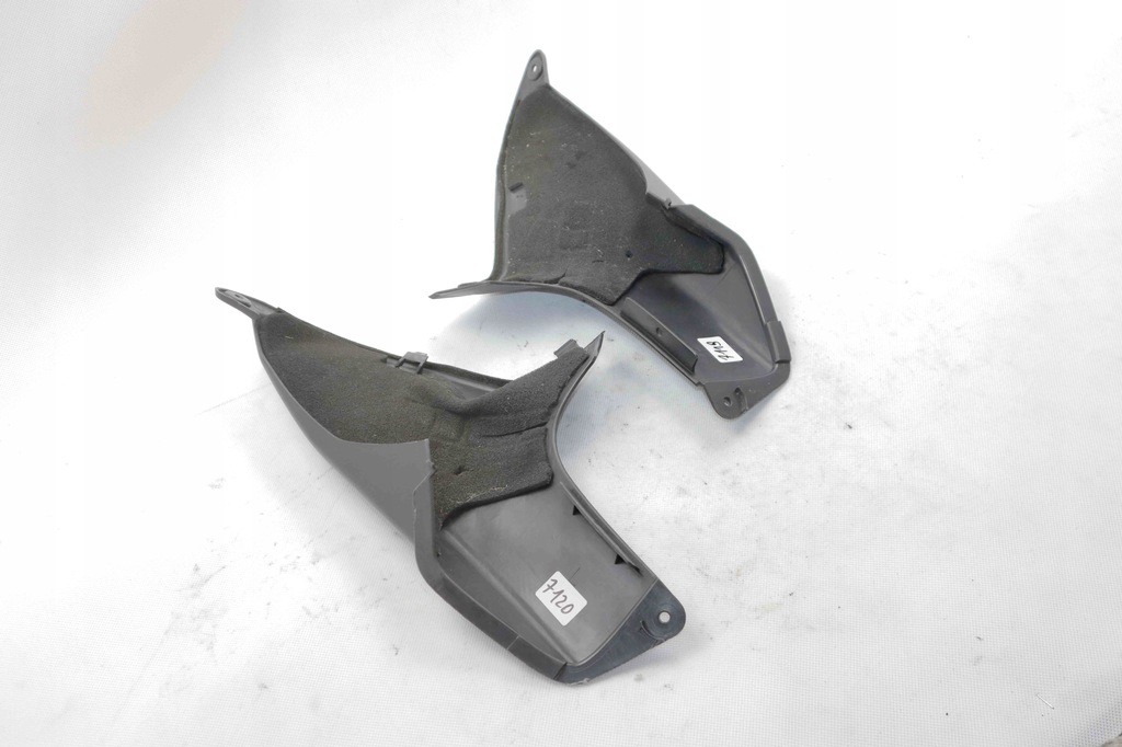 HONDA CBR 900RR 954 SC50 Umplere baldachin capac carang dreapta Leu Product image