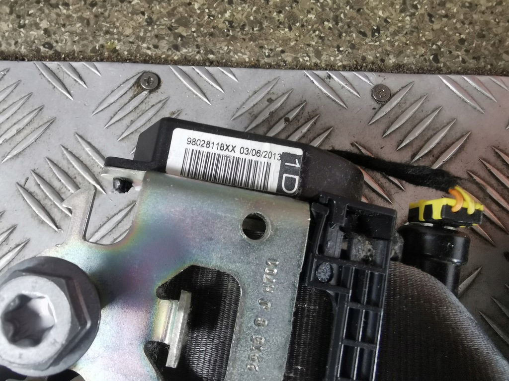 Doamnele din față stânga și dreapta Citroen DS5 98028118xx/98028119xx Product image