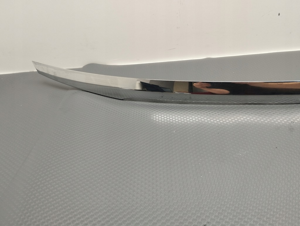 MERCEDES W205 BANDA CAPAC CROMAT A2057430082 Product image