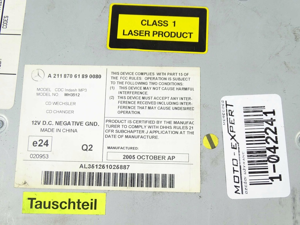 Mercedes W164 W169 W211 W219 W251 SCHIMBĂTOR CD A2118706189 Product image