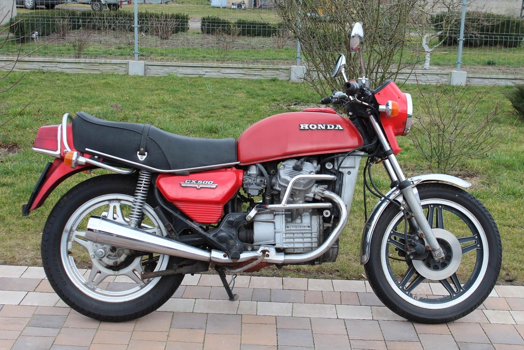 SAPOTI HONDA CX500 + TAMBUR FRANA Product image