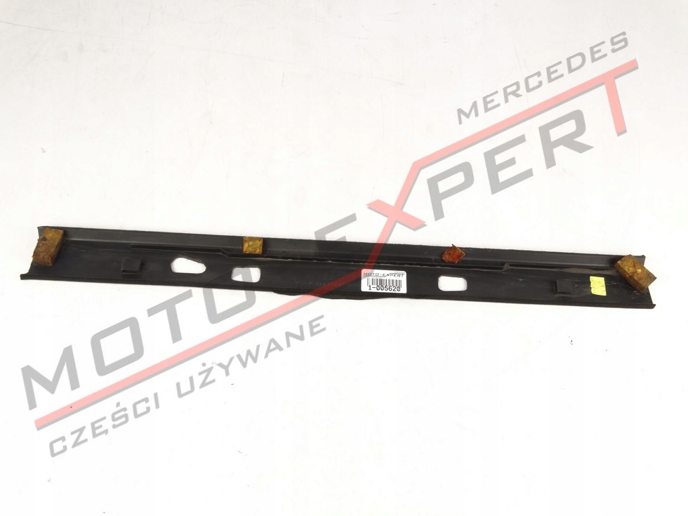 Mercedes Clasa E W210 COMBI BANDA CAPITURI DREAPTA SPATE A2106900850 Product image