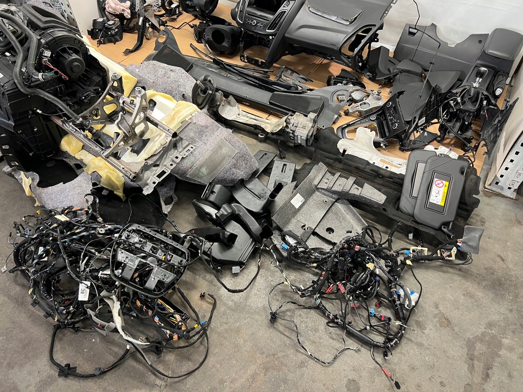 Distanțiere engleză Focus MK3 ST LIFT 2.0 ECOBOOST Product image