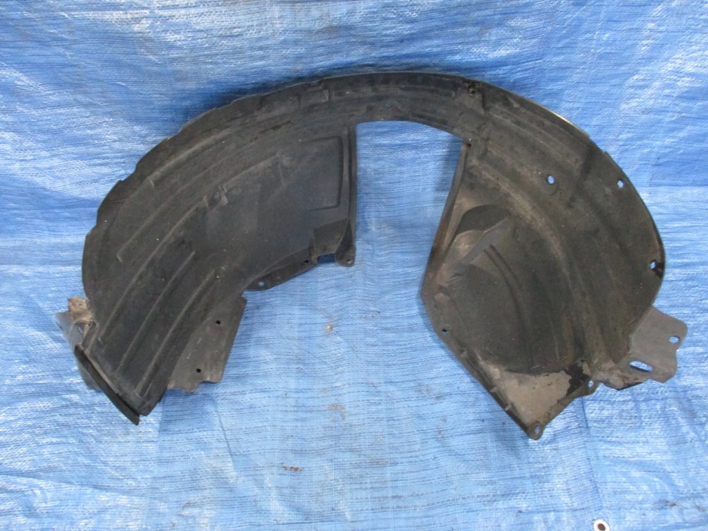 PASAJ ROȚA FAȚĂ STÂNGA NISSAN QASHQAI J10 63841BR20A Product image