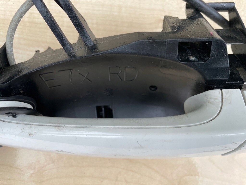 MÂNER EXTERIOR SPATE STÂNGA BMW X5 E70 Product image