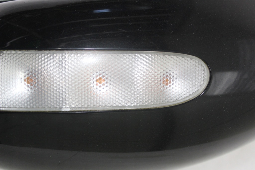 MERCEDES C W203 CARCASA OGLINZĂ W203 CU LAMPĂ 197 STÂNGA Product image
