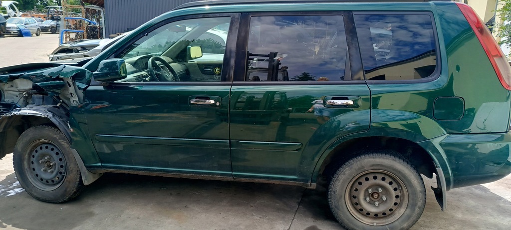 Nissan X-Trail 2.2DCI Motor Controller 23710EQ405 Product image