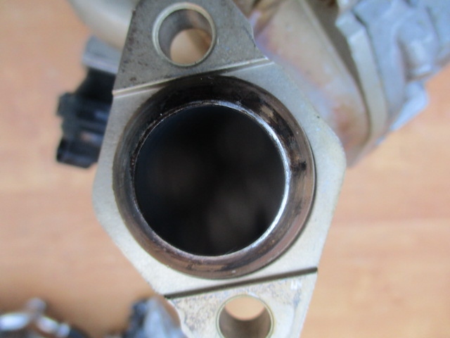 BMW G20 G30 G31 B47D20B 520D RĂCITOR EGR 8580452 11718580452 par Product image