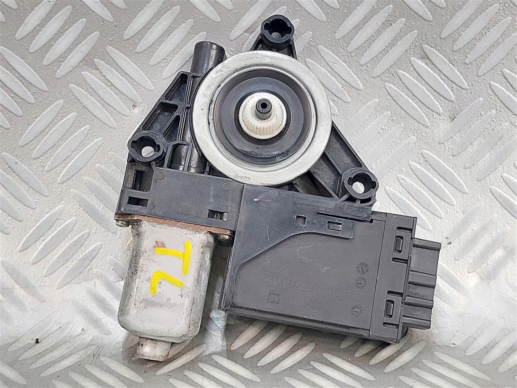 Motor geam spate stânga Volvo XC40 31674760 2017- Product image
