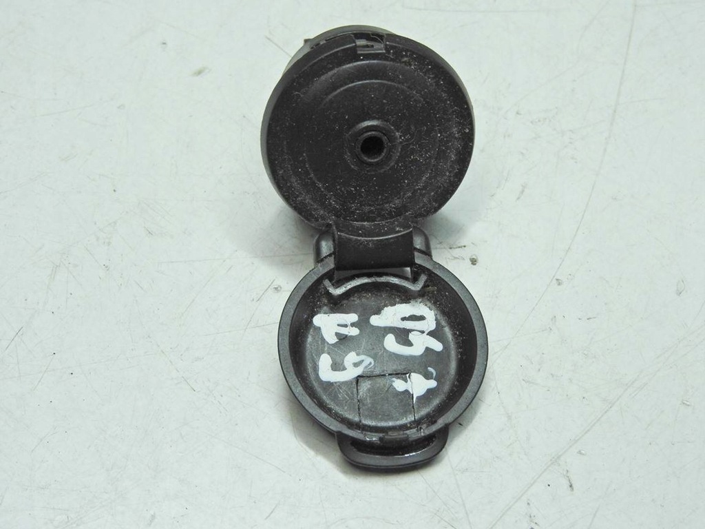 Citroen DS3 09-14 Socket de intrare Aux 9660998Xt Product image