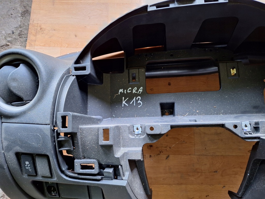 PLADA CONSOLE NISSAN MICRA K13 Product image