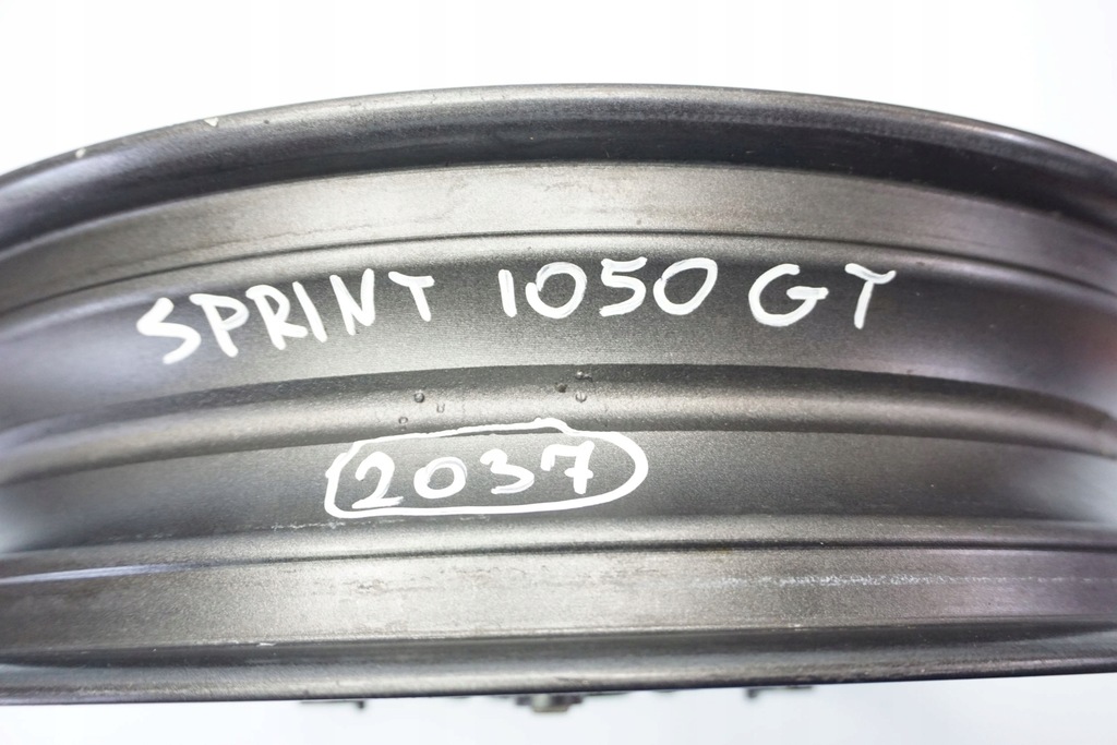TRIUMPH SPRINT 1050 GT 10- JANTE FATA Product image