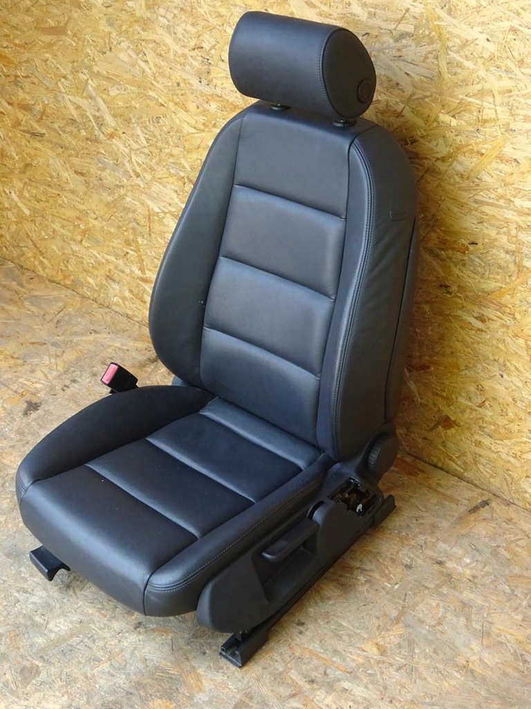 SCAUN AUDI A4 B7 PIELE STÂNGA FATA PERFECT Product image