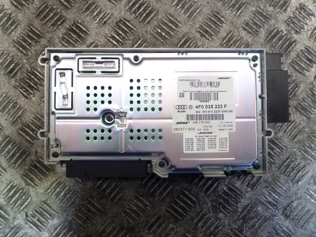 AMPLIFICATOR BOSE AUDI A6 C6 4F0035223F 4F0910223F FUNCTIONAL Product image