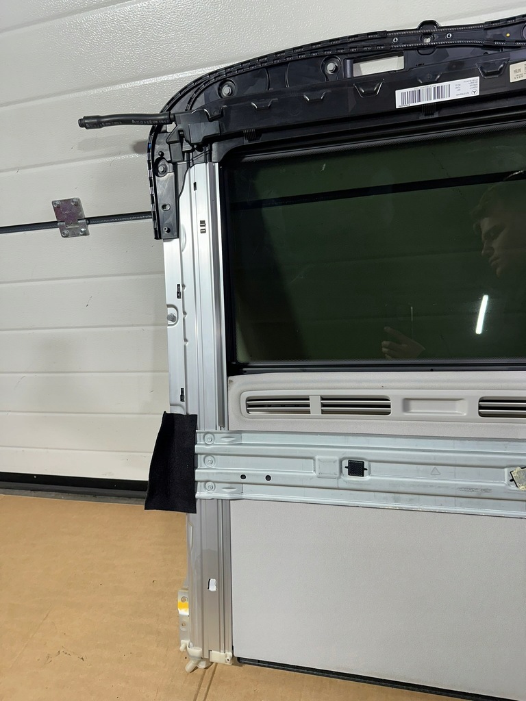 Trapă, trapă glisantă, fereastră Mercedes Clasa E W213 KM Kombi Product image