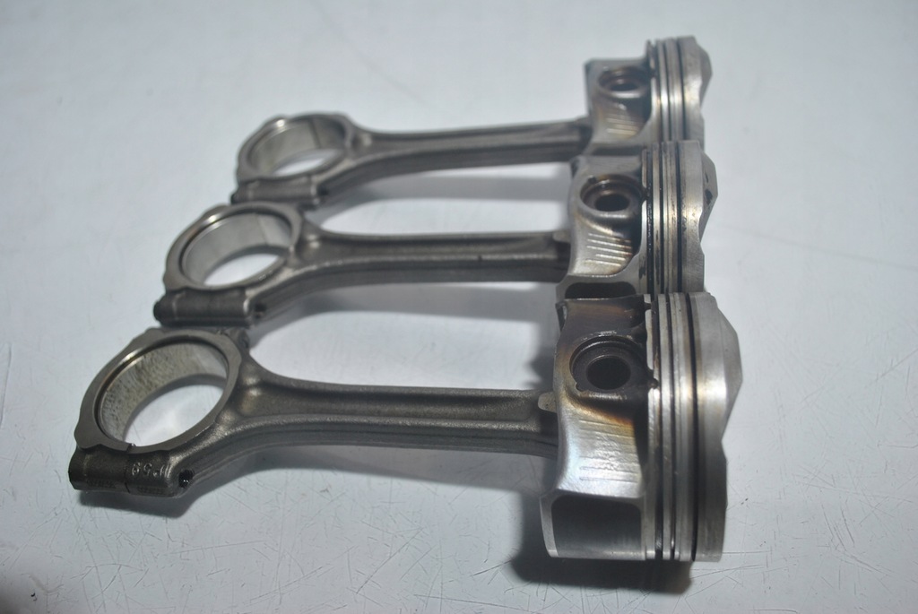 BIELLA PISTON OPEL CITROEN PEUGEOT 1.2 THP 9807260380 Product image