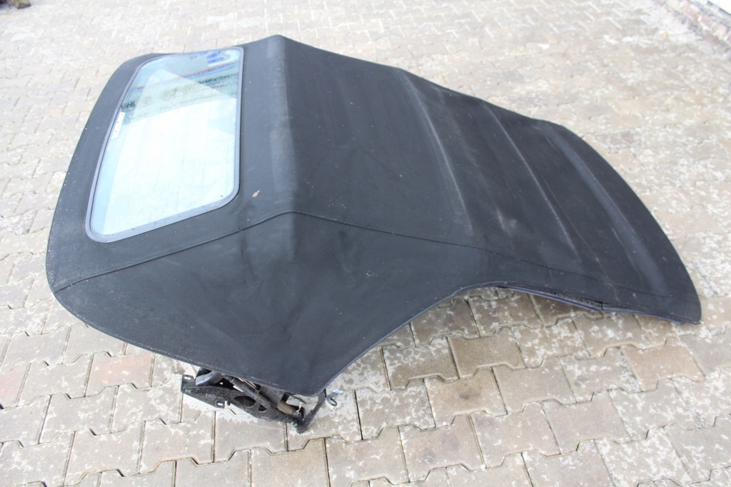BMW E46 CAPACĂ DE ACOPȘ DEVORIBILĂ NEGRU 54317146361 Product image