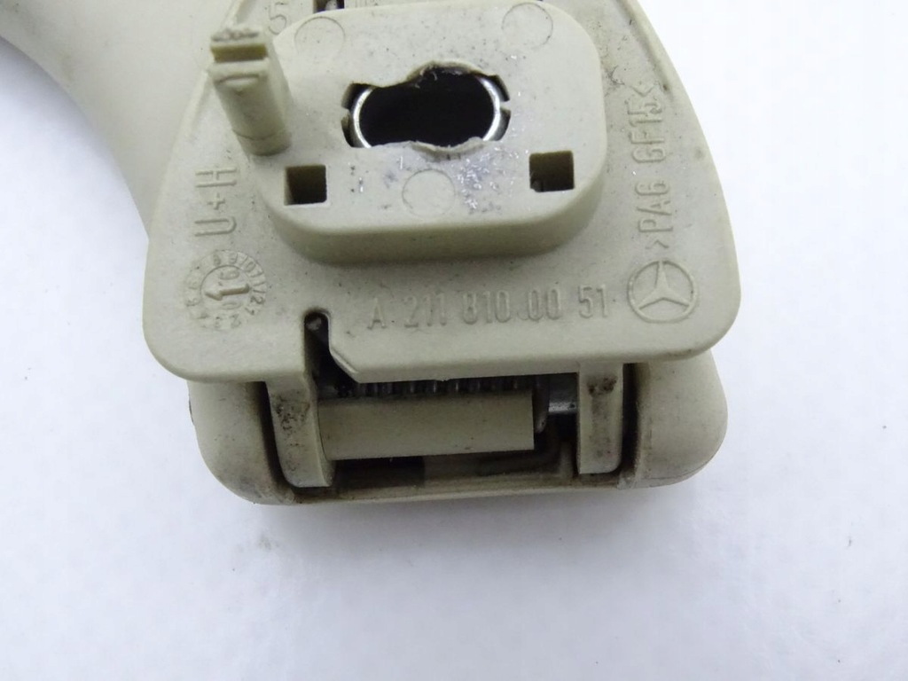 MERCEDES E CLASA E W211 02-09 MÂNER PENTRU TITURI A2118100051 Product image