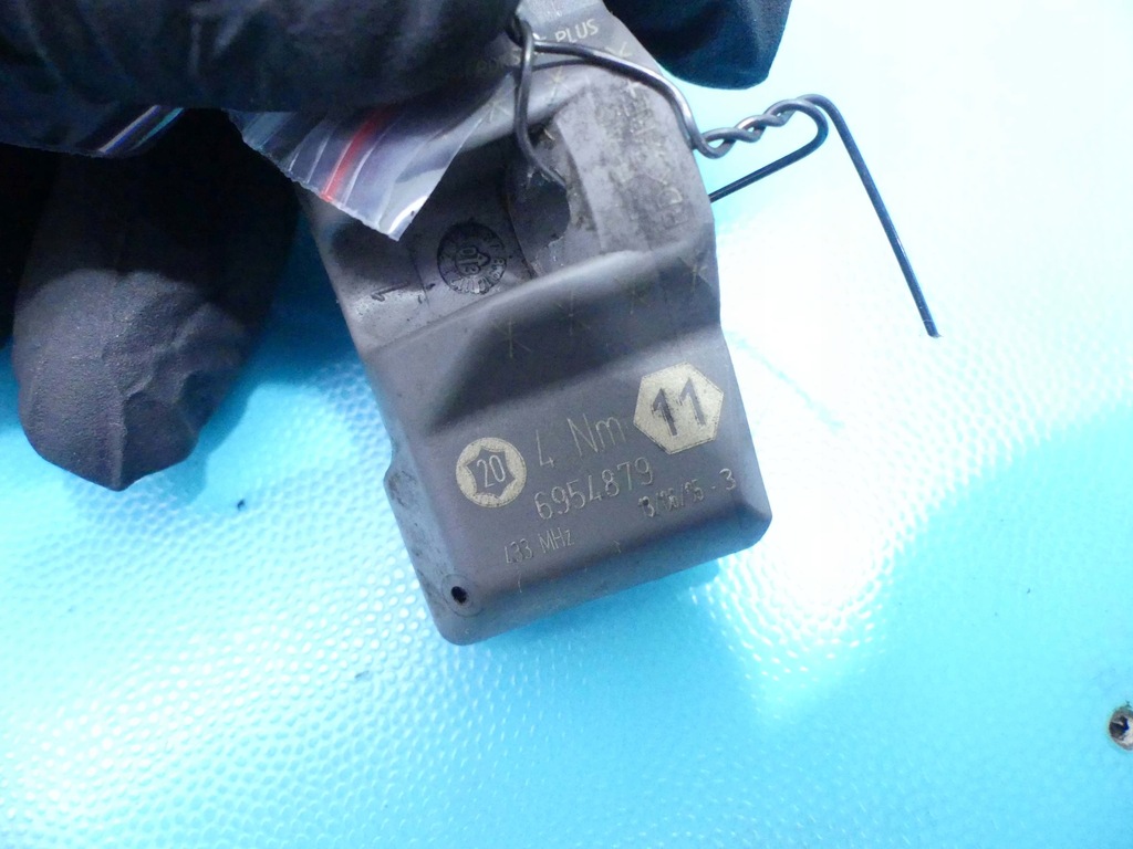 SENSOR PRESIUNE AER IN ROATA TOUAREG I 7L Product image