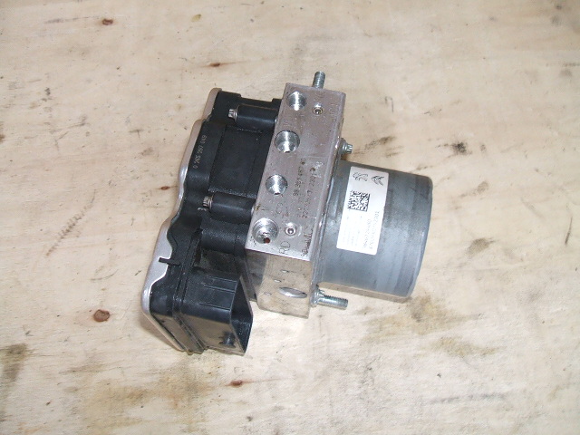 PEUGEOT 308 T10 ABS CONTROLLER POMPA 9835146780 9846724480 0265297049 Product image