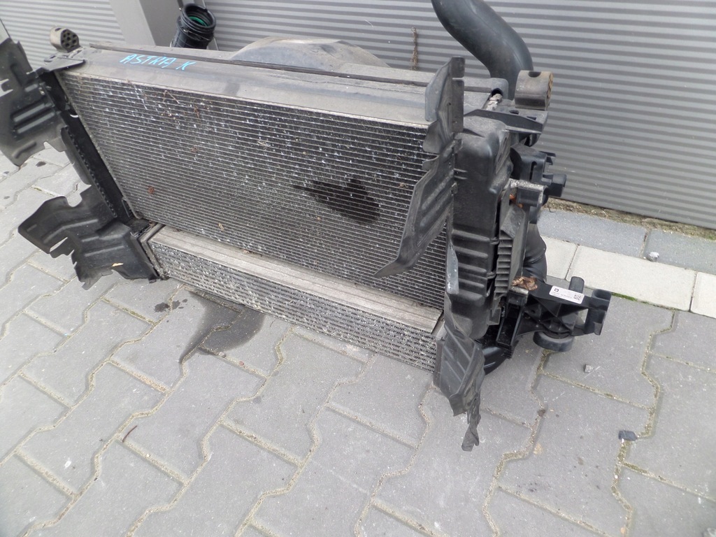 SET VENTILATOR RADIATORE OPEL ASTRA K V Product image