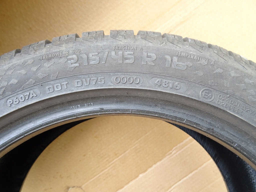 Vredestein Quatrac 5 215/45R16 90V 7.78mm Product image