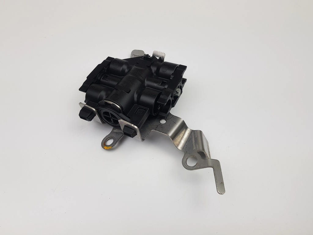 Termostat montată termostatul BMW X1 F48 F45 Mini F55 1.5i 8632493 Product image