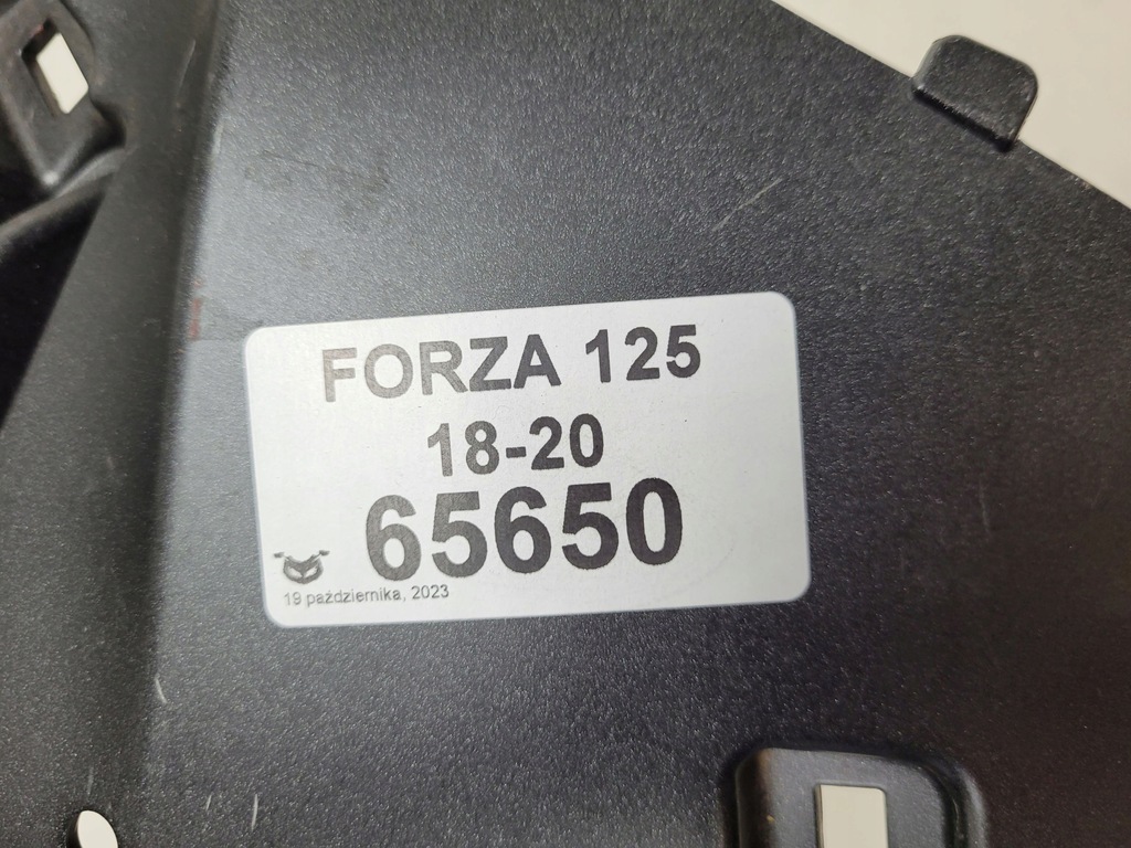 HONDA FORZA 125 350 18-20 UMPLINA DREAPTA Product image