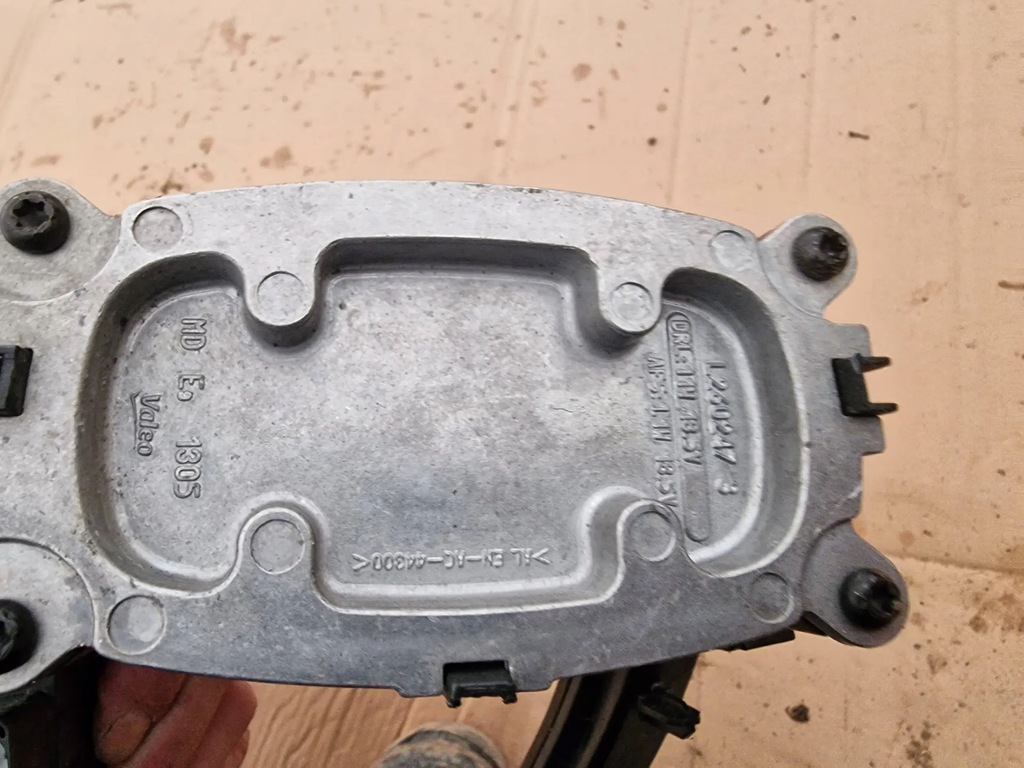 Volkswagen T-Roc Convertor lampă L260247 Product image