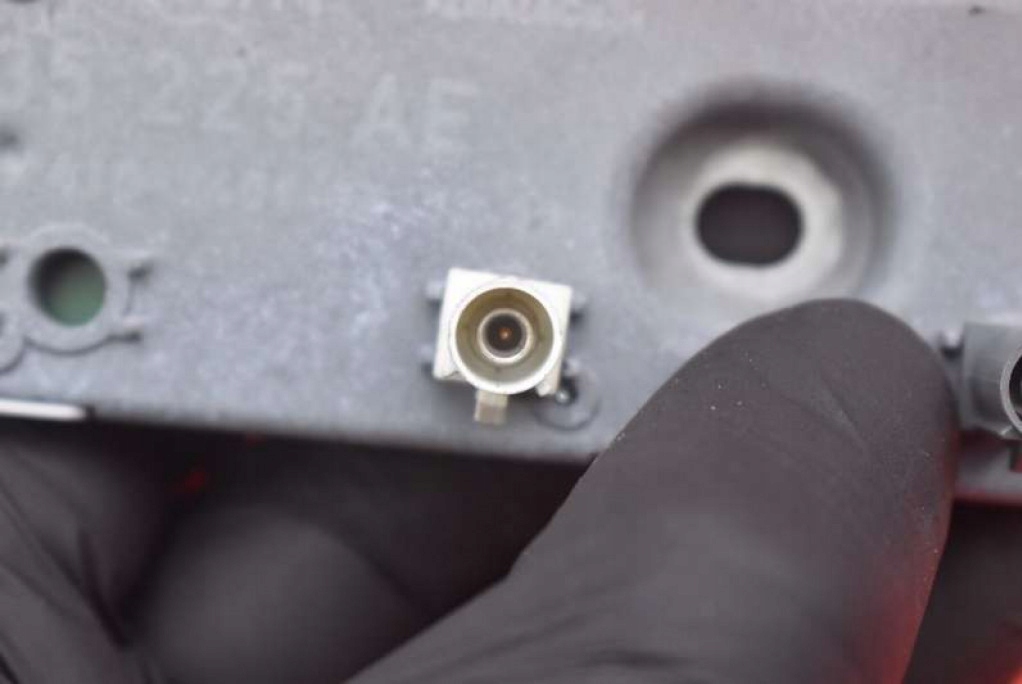 WZMACNIACZ ANTENY 4L0035225AE AUDI Q7 4L 12R Product image