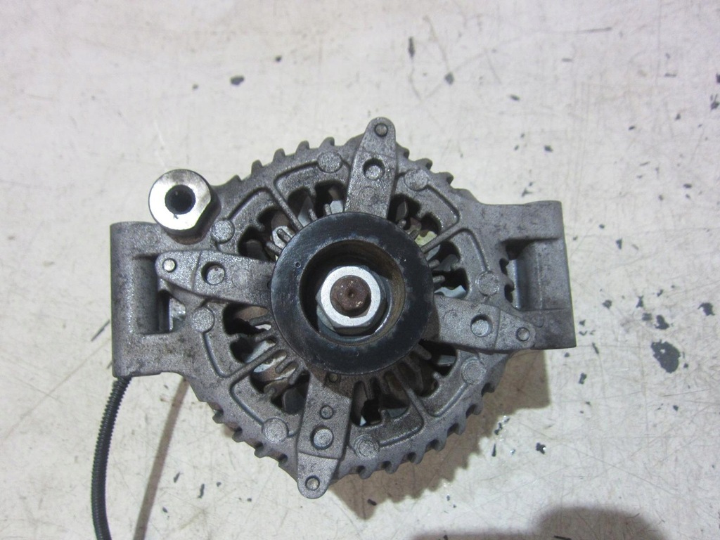 BMW F06 650I 4.4 N63 F10 F15 X5 ALTERNATOR MOTOR 12317606628 98KM 7606628 Product image