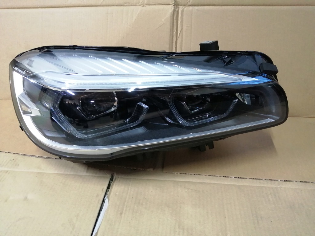 BMW 2 F45 ACTIVE TOURER LIFT LCI LĂMPI LED ADAPTIVE FAȚĂ DREAPTA STANGA Product image