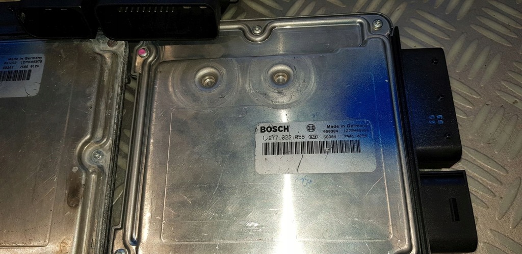 BMW E60 E61 E63 CONTROLLER ACTIV MODUL SUPORT DIRECȚIE 1277022056 Product image