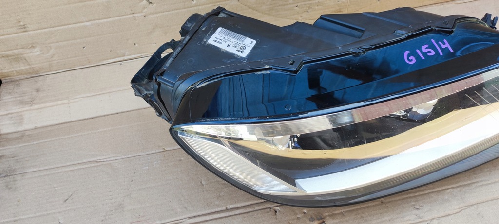 LAMPA DREAPTA VW PHAETON Lift Bi Xenon 3D1941044 ORIGINAL Product image