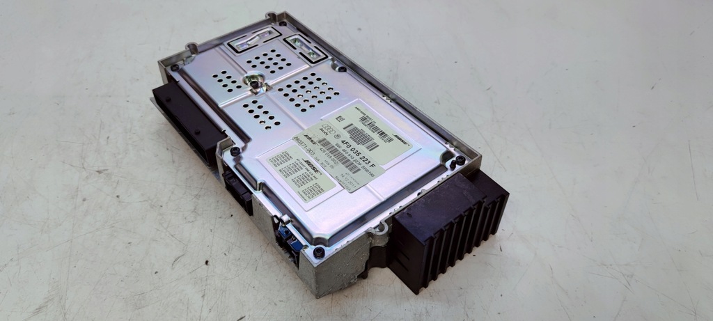 AMPLIFICATOR BOSE AUDI A6 C6 4F0035223F 4F0910223F FUNCTIONAL Product image