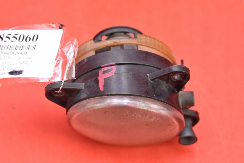 HALOGEN DREAPTA FATA 7H0941700C SKODA FABIA 2 II 09R Product image