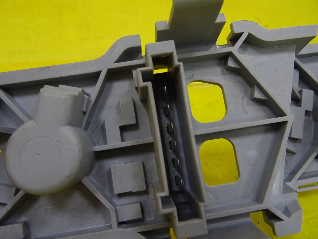 INSERȚIE LAMPĂ DREAPTA SPATE MERCEDES W169 5D 04-08 NR97 Product image