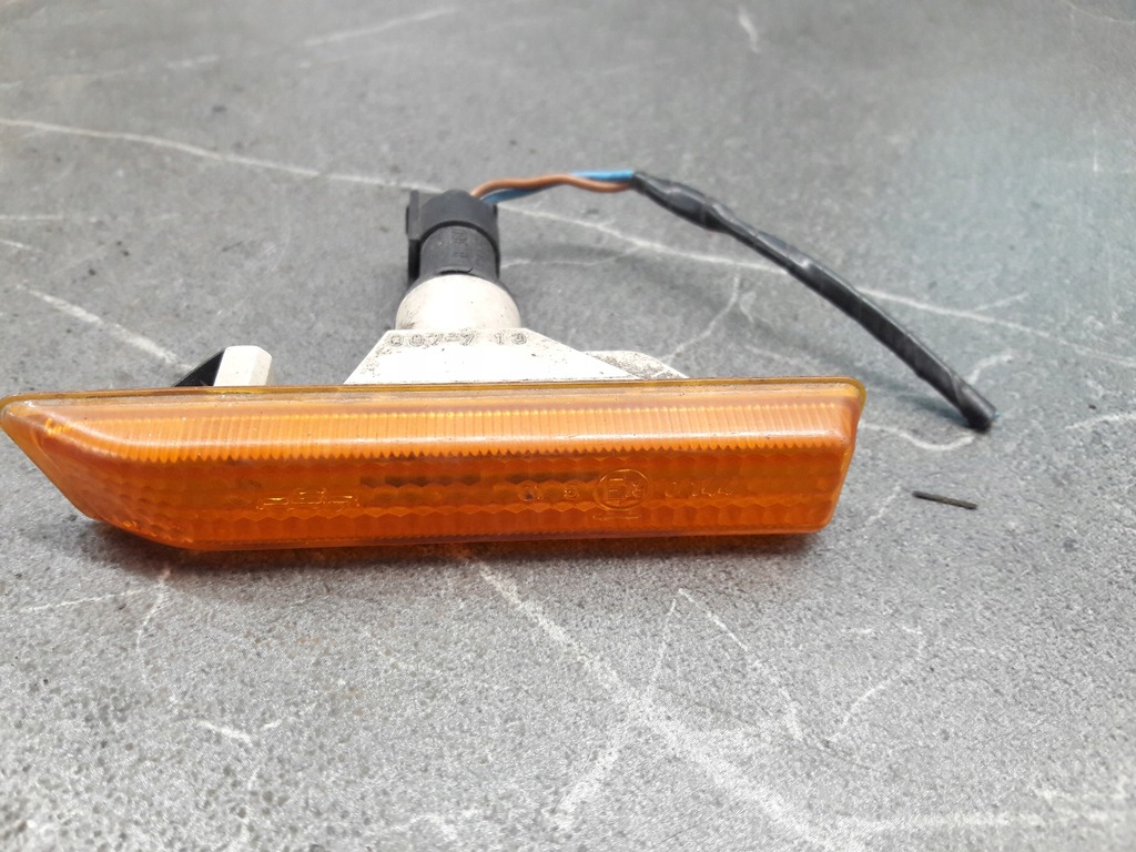 007713 indicator lateral stanga BMW E36 Product image