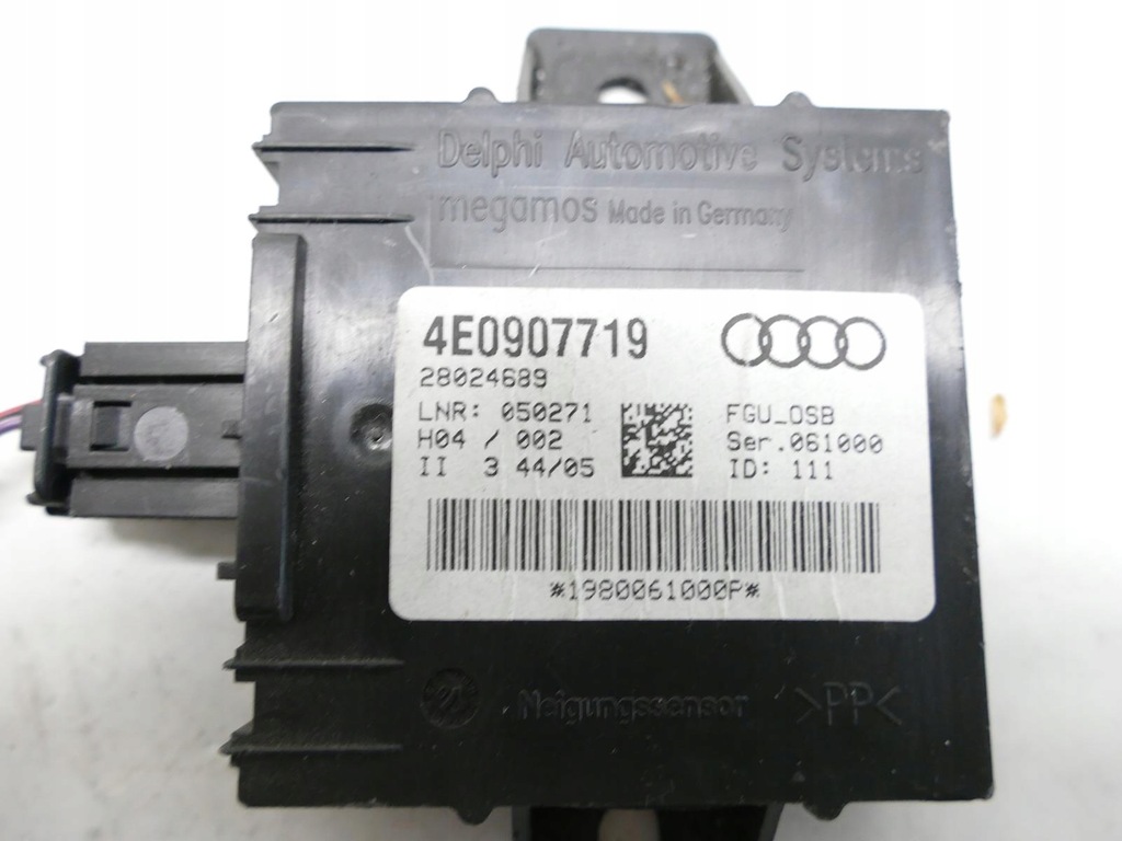 CONTROLER MODUL DE ALARMĂ AUDI A8 D3 LIFT Product image