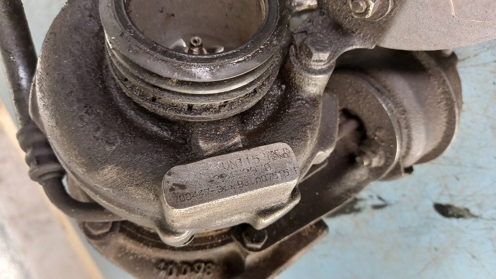 TURBO COMPRESOR BMW 320d 01R Product image