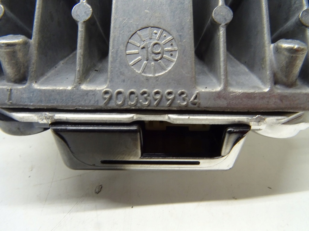 VOLVO V90 II MODUL 90039934 CONTROLLER Product image